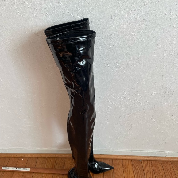 THE ATTICO US 7
Cheope leather over-the-knee boots - Picture 7 of 16